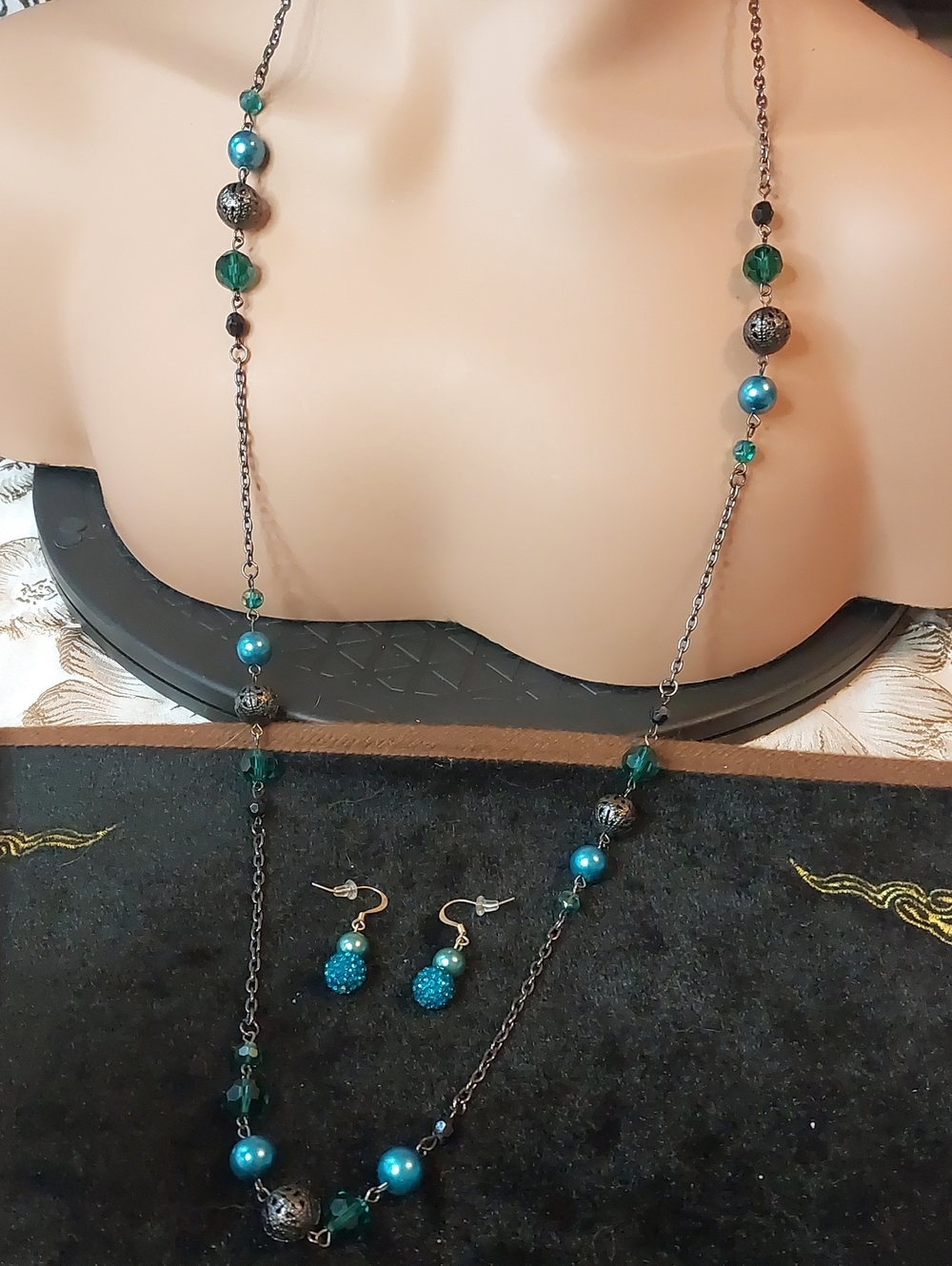 36" Gunmetal Station Necklace & Teal Glass Pearl Rhinestone Shamballa Earrings